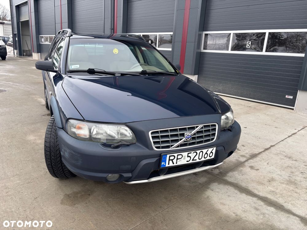 Volvo XC 70 AWD Momentum - 11