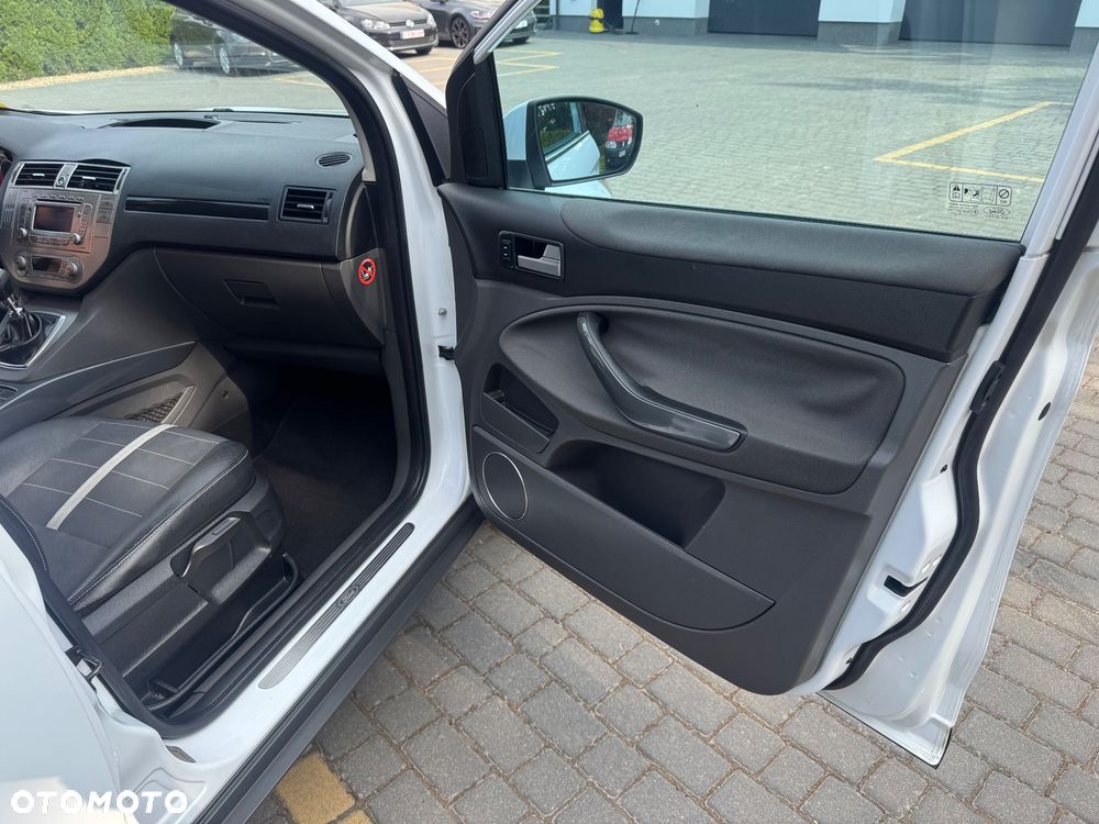 Ford Kuga 2.0 TDCi Trend - 12