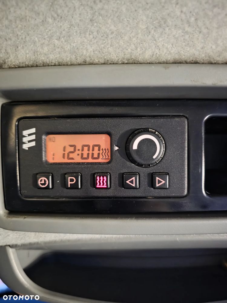 Mercedes-Benz Sprinter 906.235 - 11