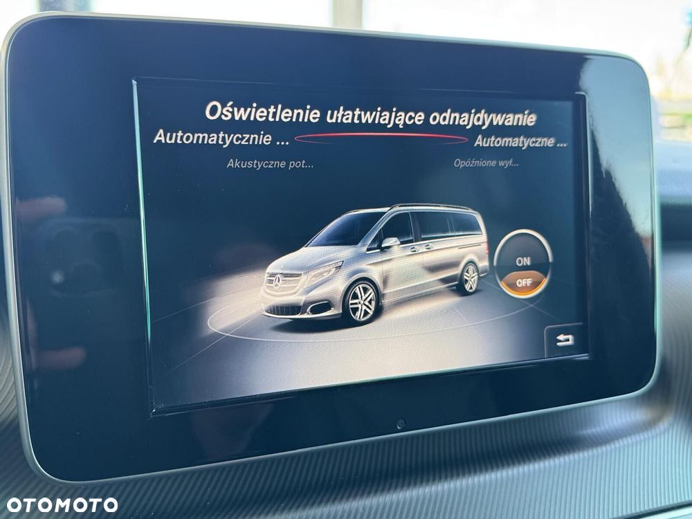 Mercedes-Benz Klasa V - 34