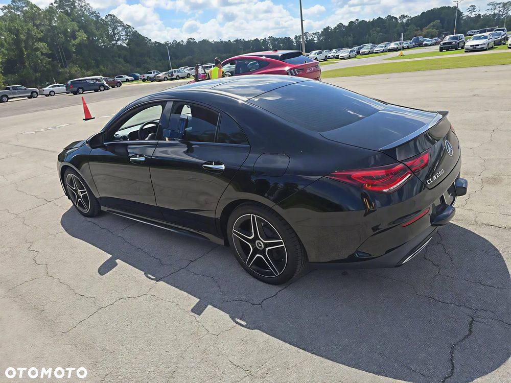 Mercedes-Benz CLA - 6
