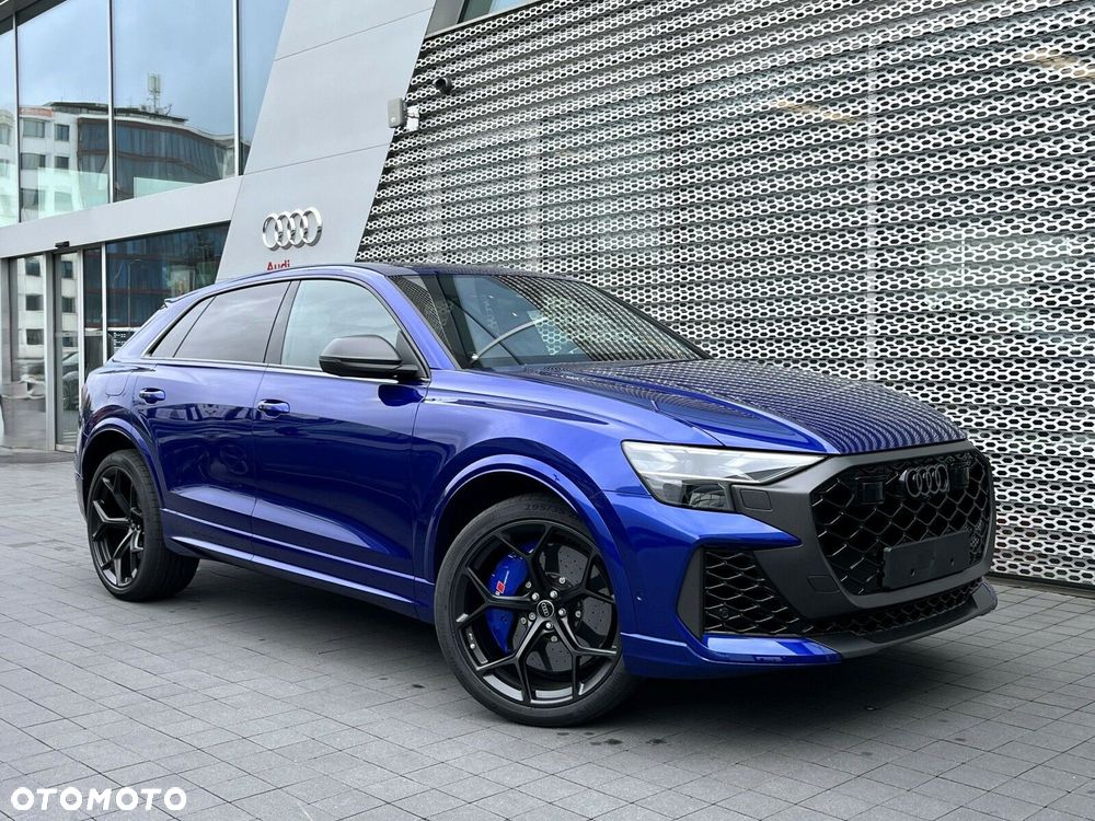 Audi RS Q8 - 24