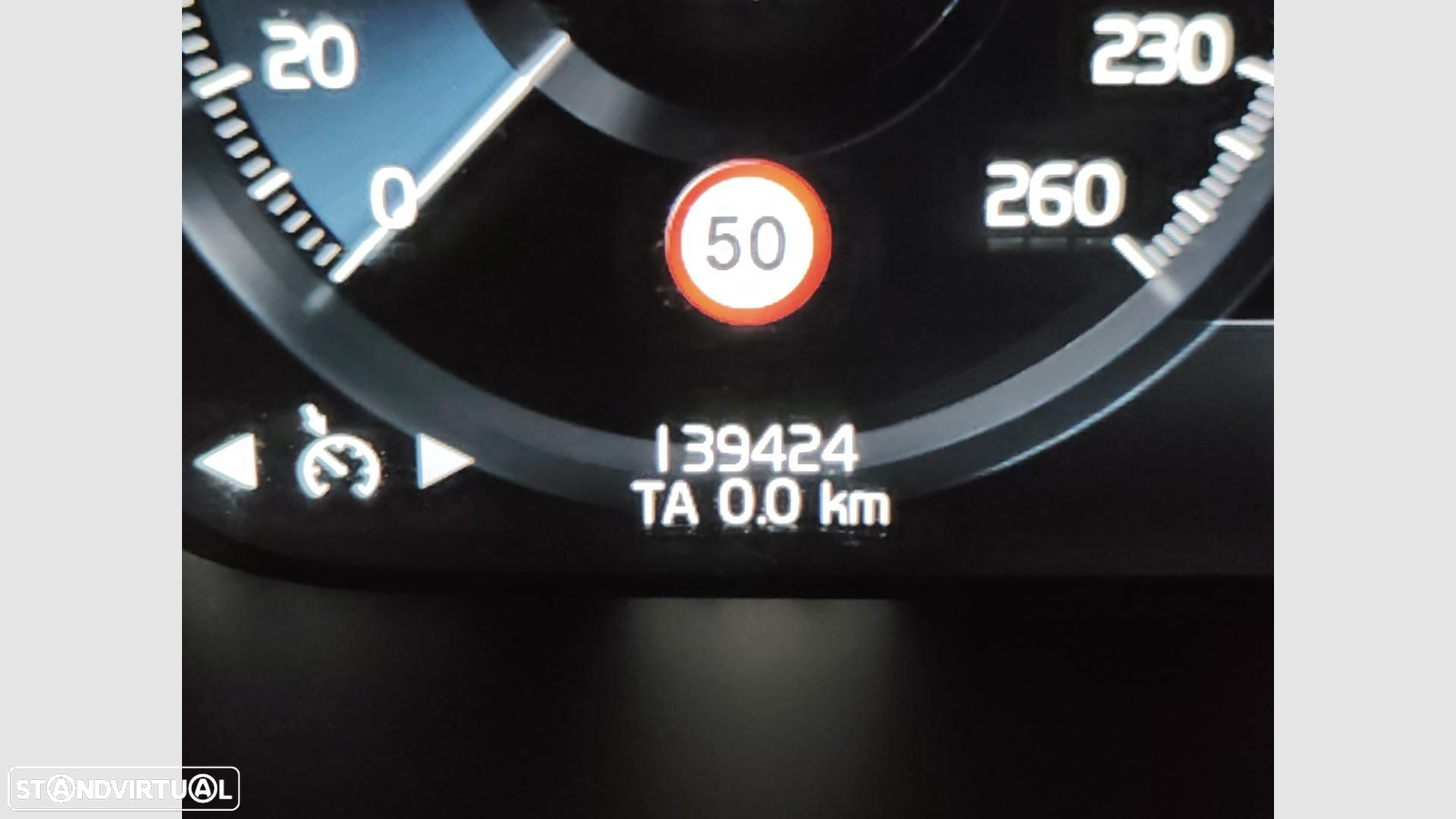 Volvo V60 2.0 T6 AWD TE Inscription - 23