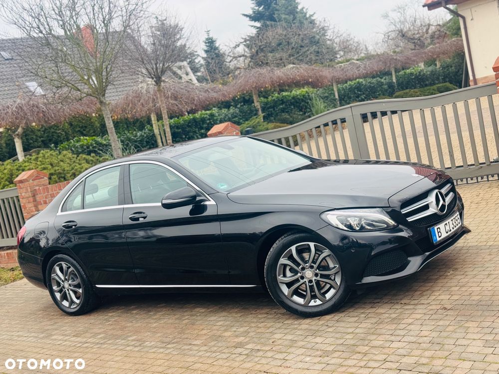 Mercedes-Benz Klasa C 180 9G-TRONIC Avantgarde - 27