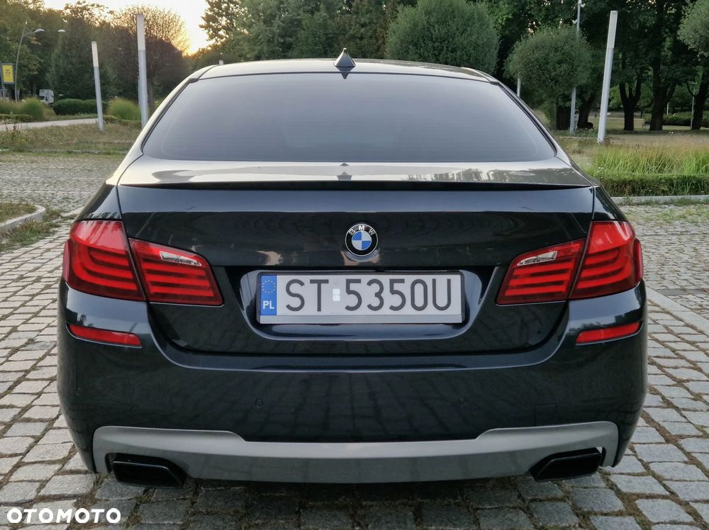 BMW Seria 5 M550d xDrive - 6