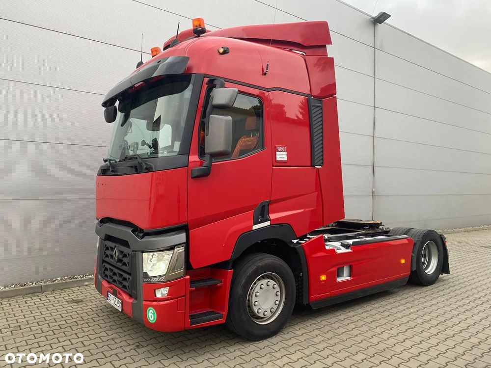 Renault T520 High Cab (Standard)