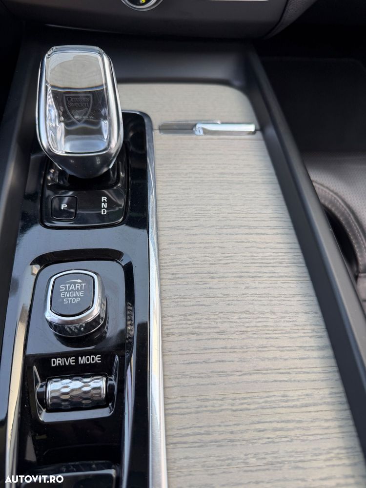 Volvo XC 60 B4 D AWD Geartronic Inscription - 22