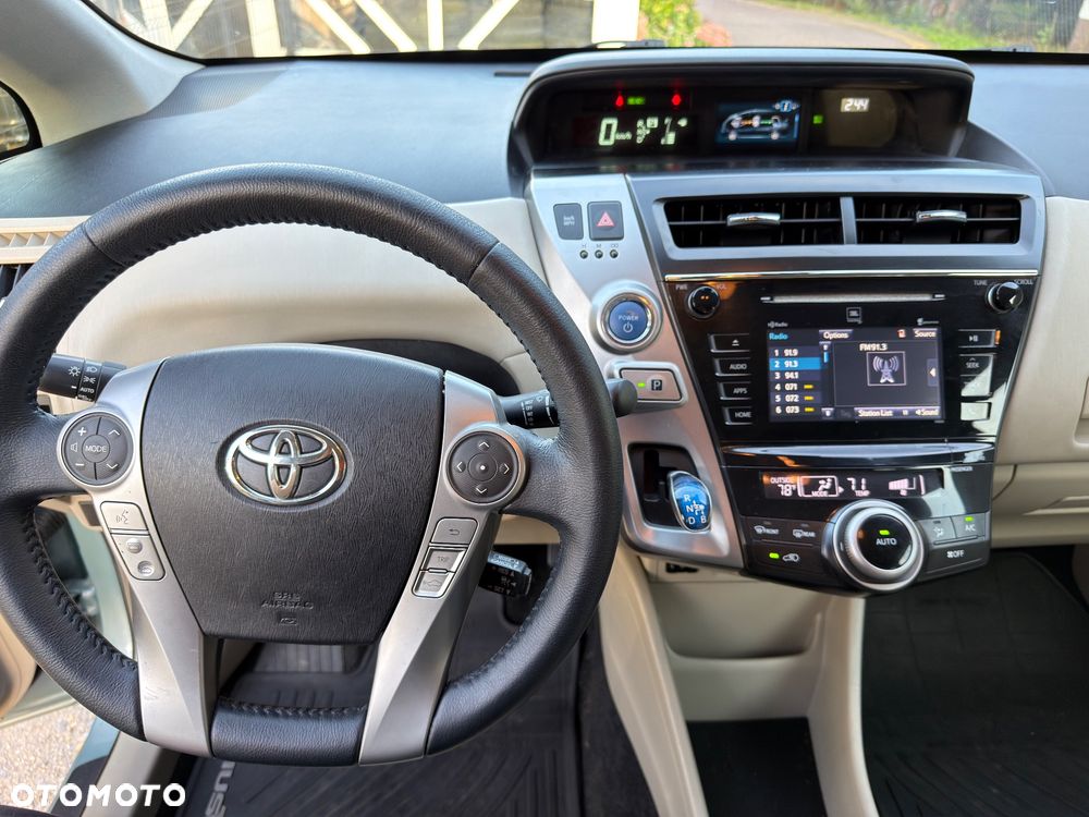 Toyota Prius+ 1.8 HSD Premium - 11