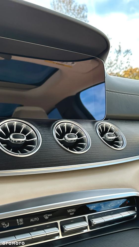 Mercedes-Benz AMG GT - 11