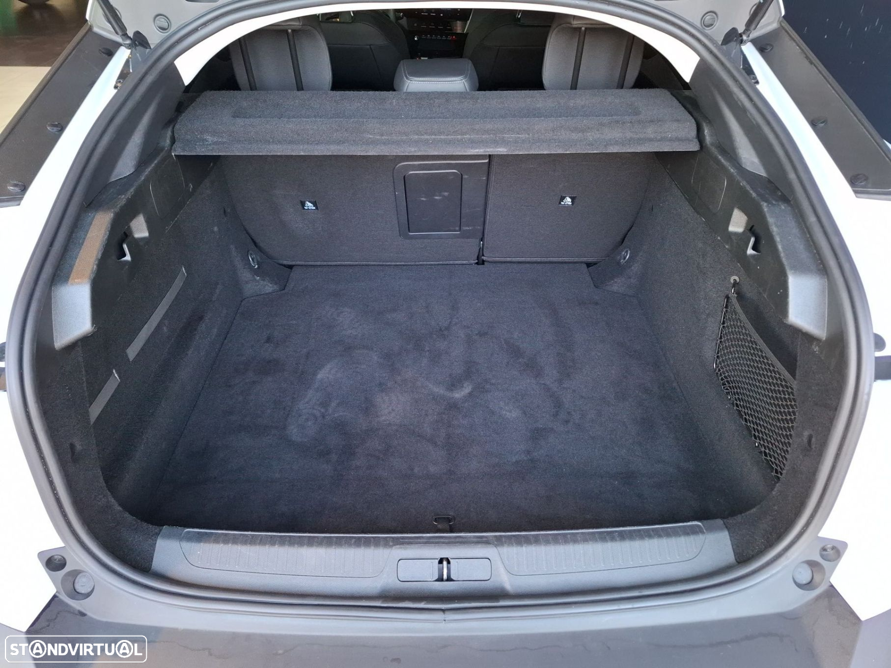 Peugeot 408 1.2 PureTech Allure EAT8 - 7