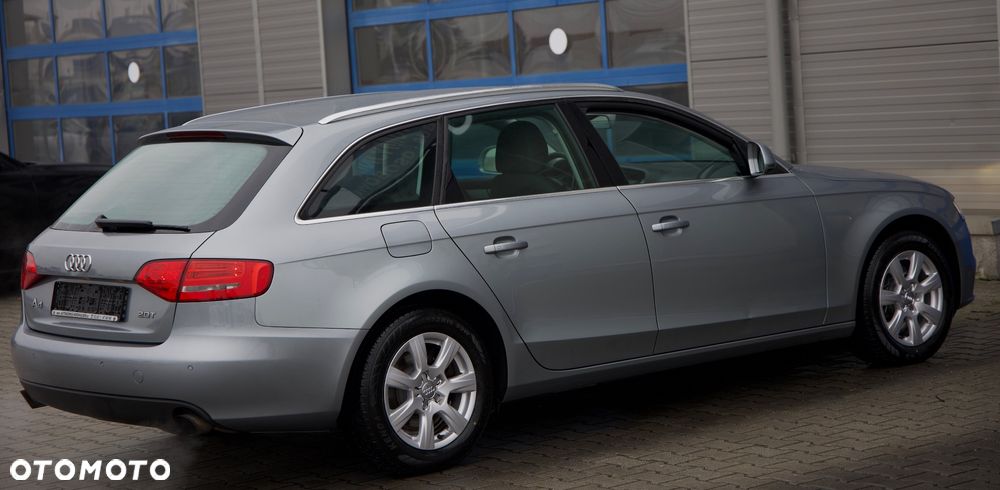 Audi A4 - 12