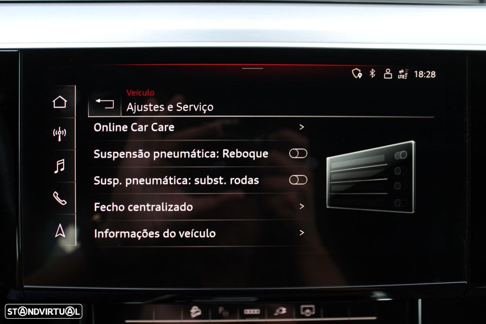 Audi e-tron 55 quattro S line - 32