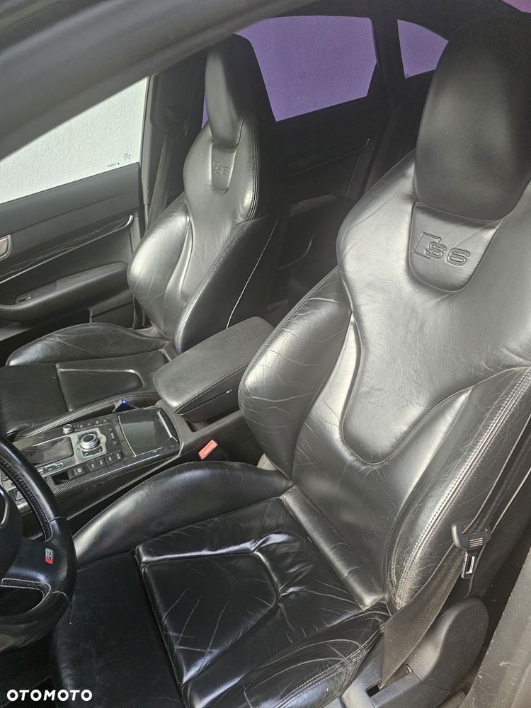 Audi S6 Limousine - 24