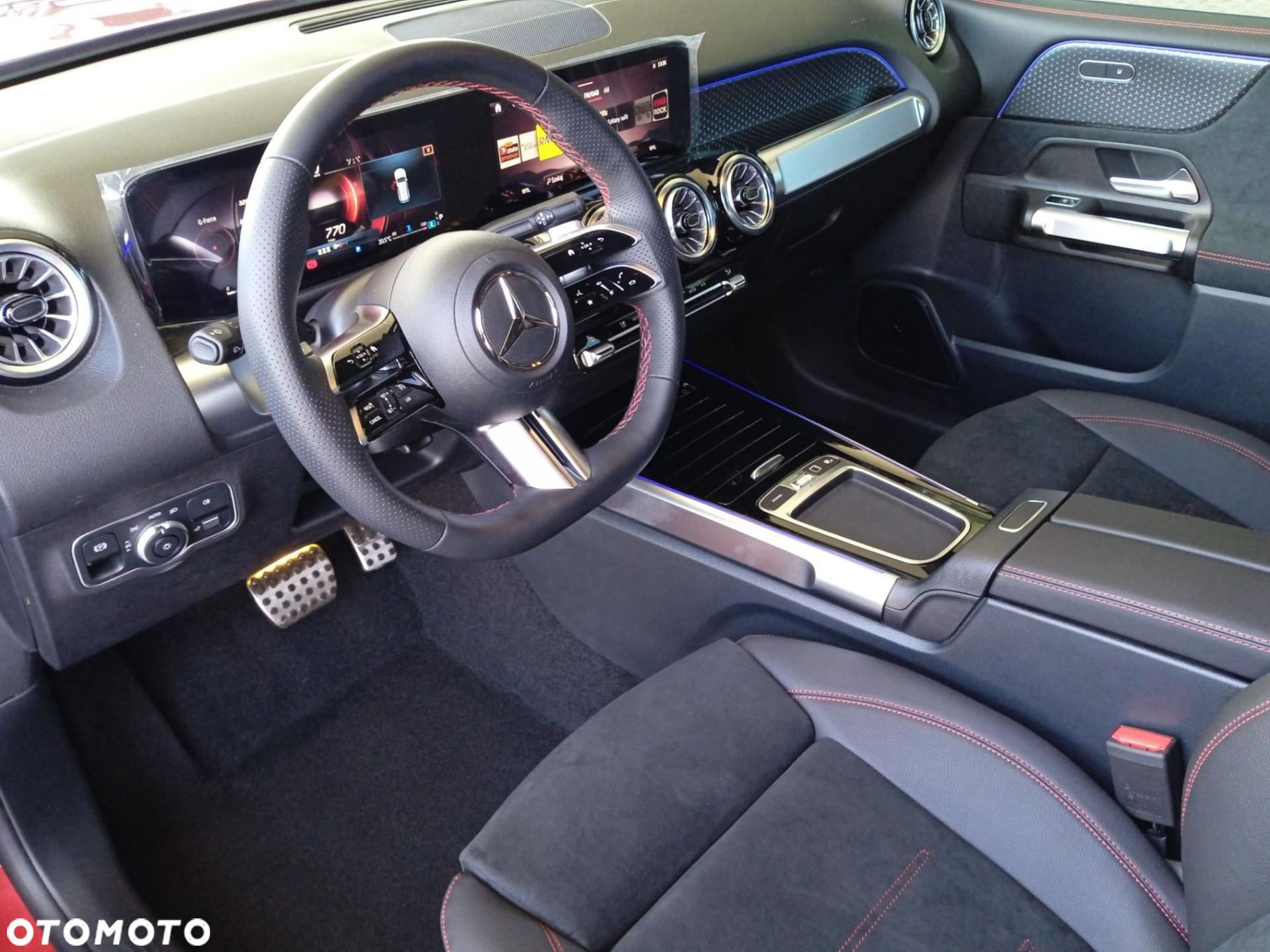 Mercedes-Benz GLB - 8