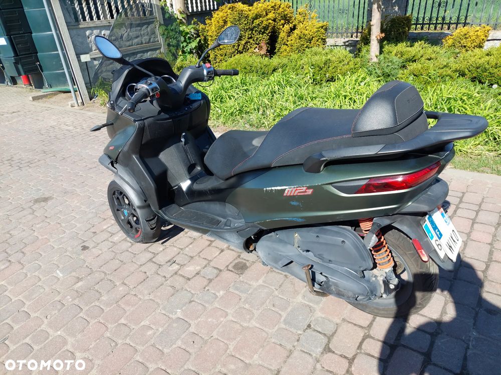 Piaggio MP-3 - 3