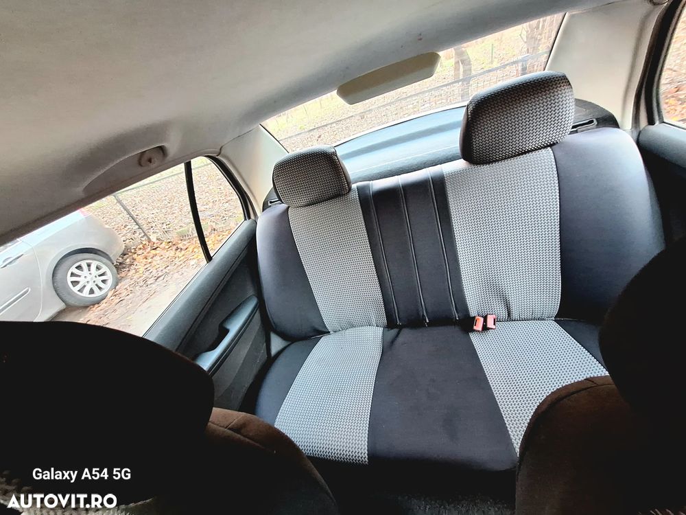 Skoda Fabia Sedan 1.2 Classic - 5