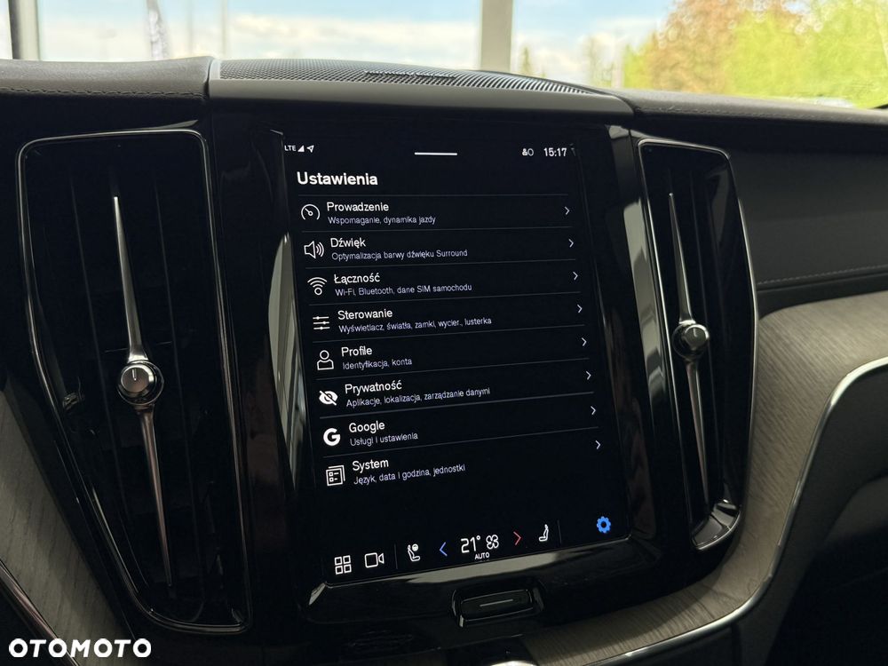 Volvo XC 60 B5 B AWD Inscription - 34