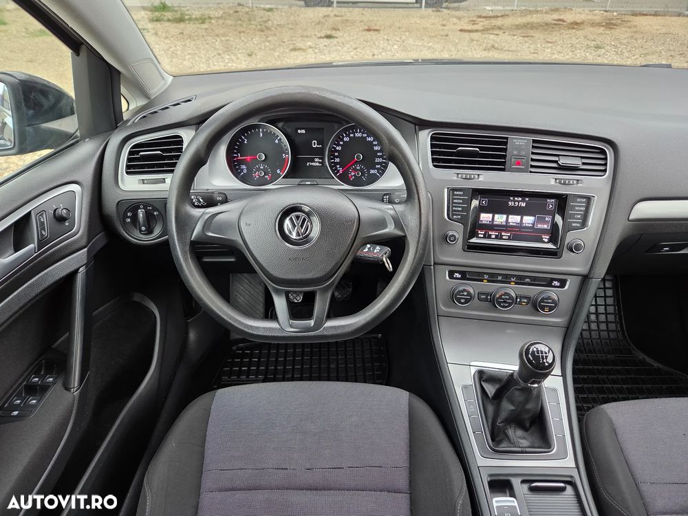 Volkswagen Golf 1.6 TDI DPF BMT Comfortline - 5