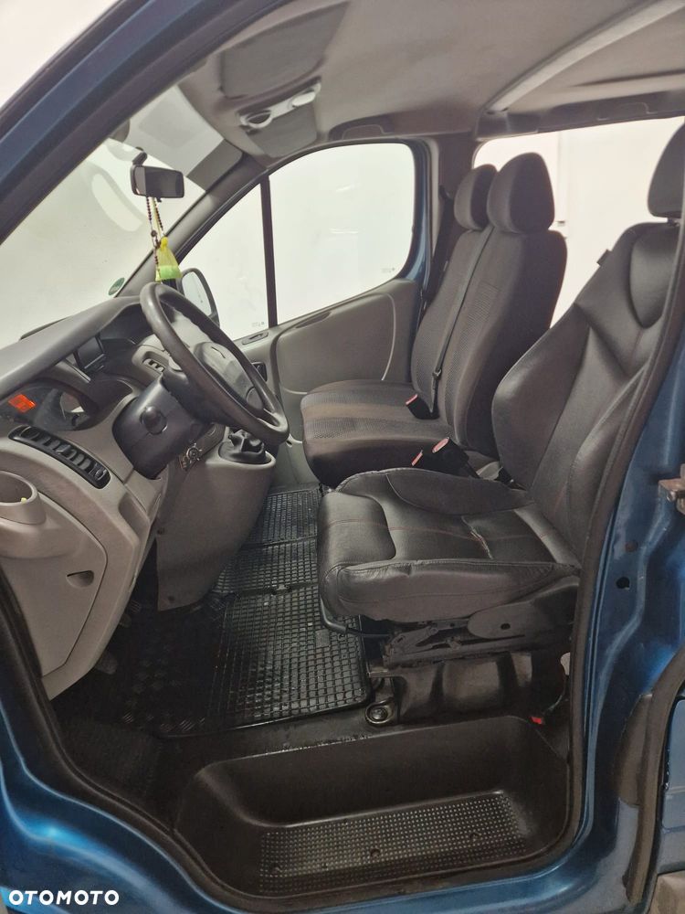 Renault Trafic - 8