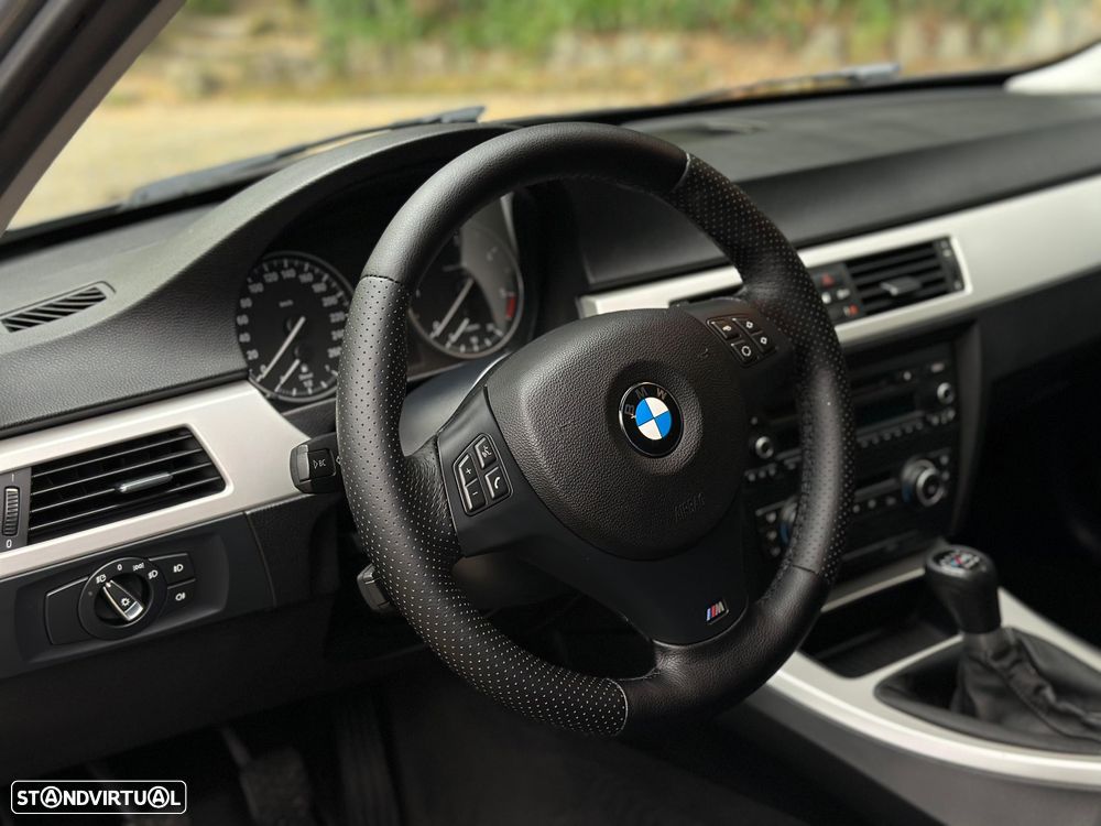BMW 320 d xDrive Line Sport - 5