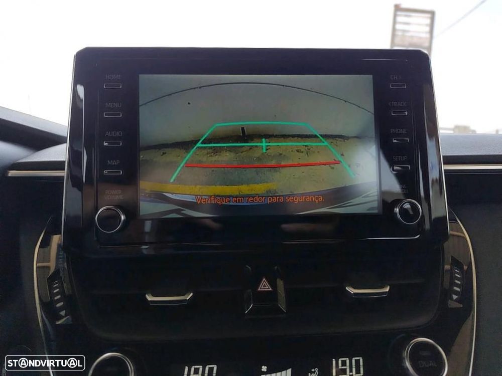 Toyota Corolla Touring Sports 1.8 Hybrid Comfort - 4