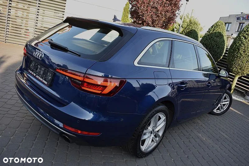 Audi A4 Avant 2.0 TFSI ultra S tronic sport - 4