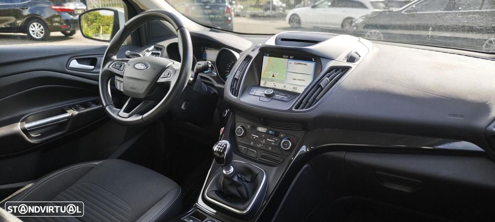 Ford Kuga 1.5 TDCi EcoBlue Titanium - 22