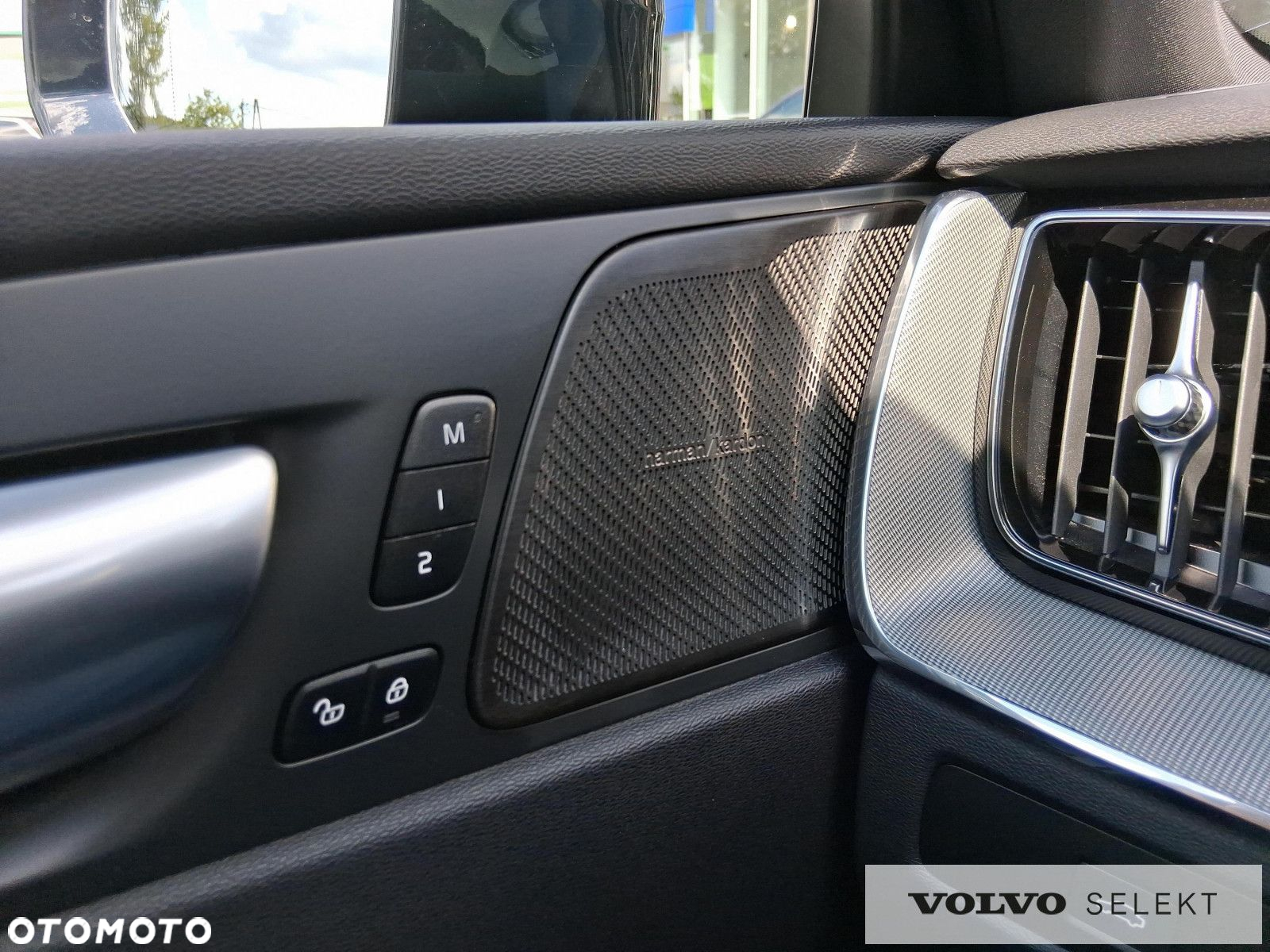 Volvo XC 60 - 16