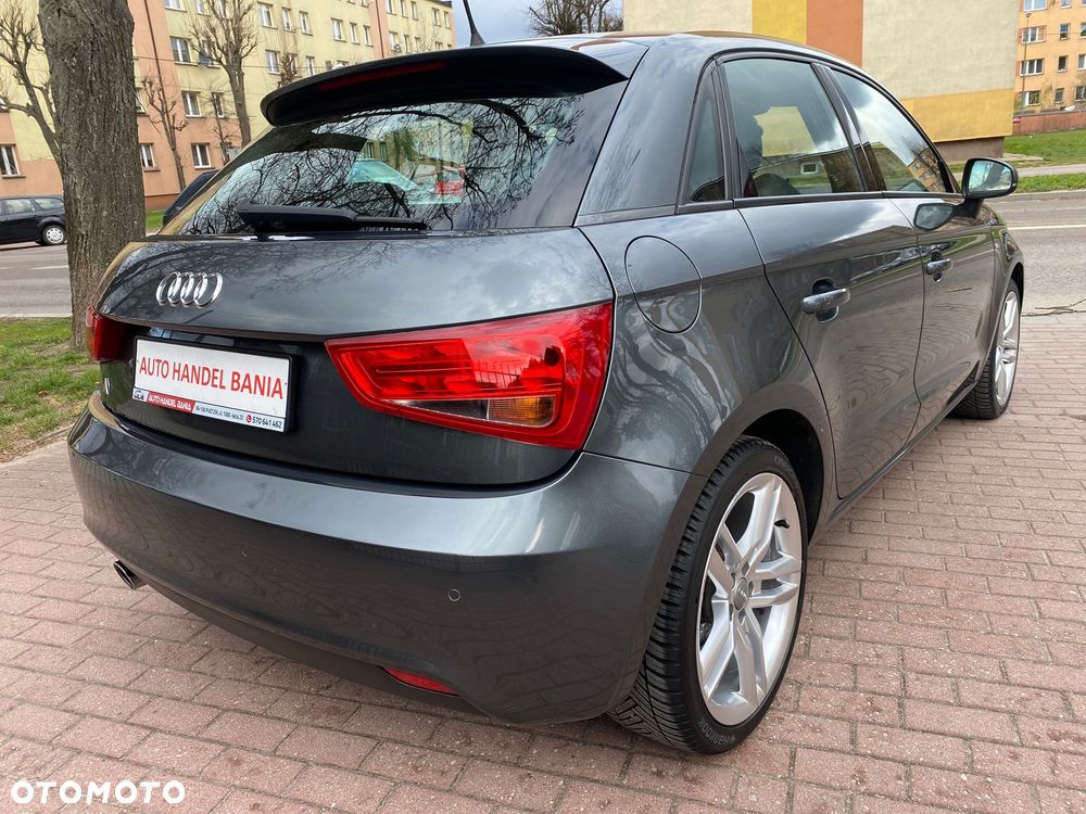 Audi A1 Sportback 1.6 TDI S tronic S line Sportpaket - 15
