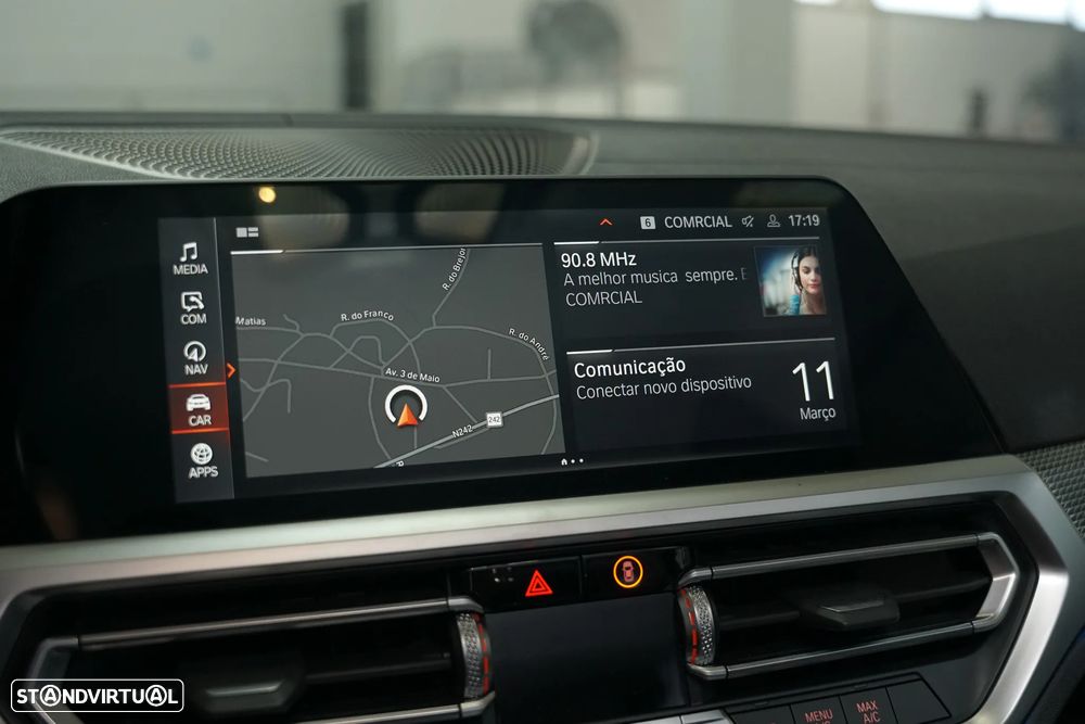 BMW 420 d Desportiva M Auto - 18