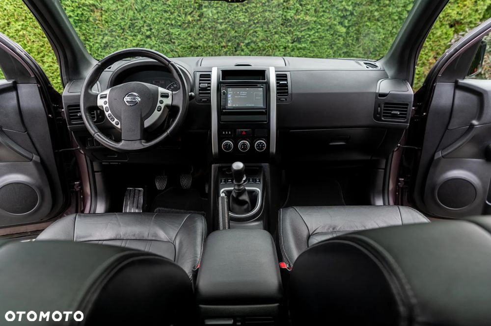 Nissan X-Trail 2.0 dCi 4x4 DPF SE - 22