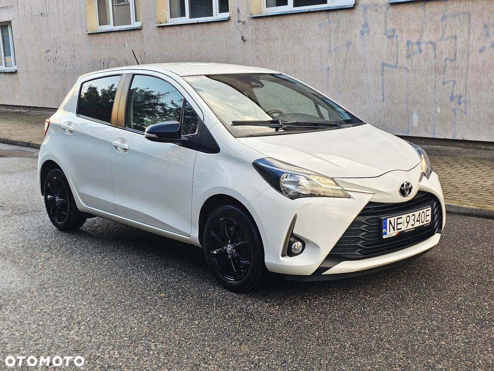 Toyota Yaris 1.5 Premium - 6