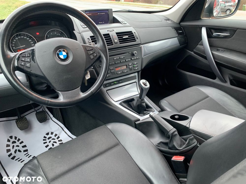 BMW X3 xDrive20i Edition Exclusive - 24