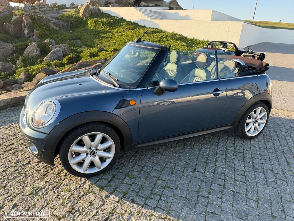 MINI Cabrio Cooper - 17