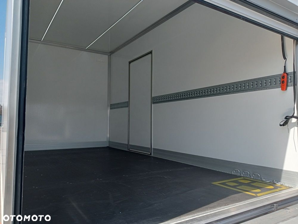 Renault Master Kontener 9 EP + winda - 10