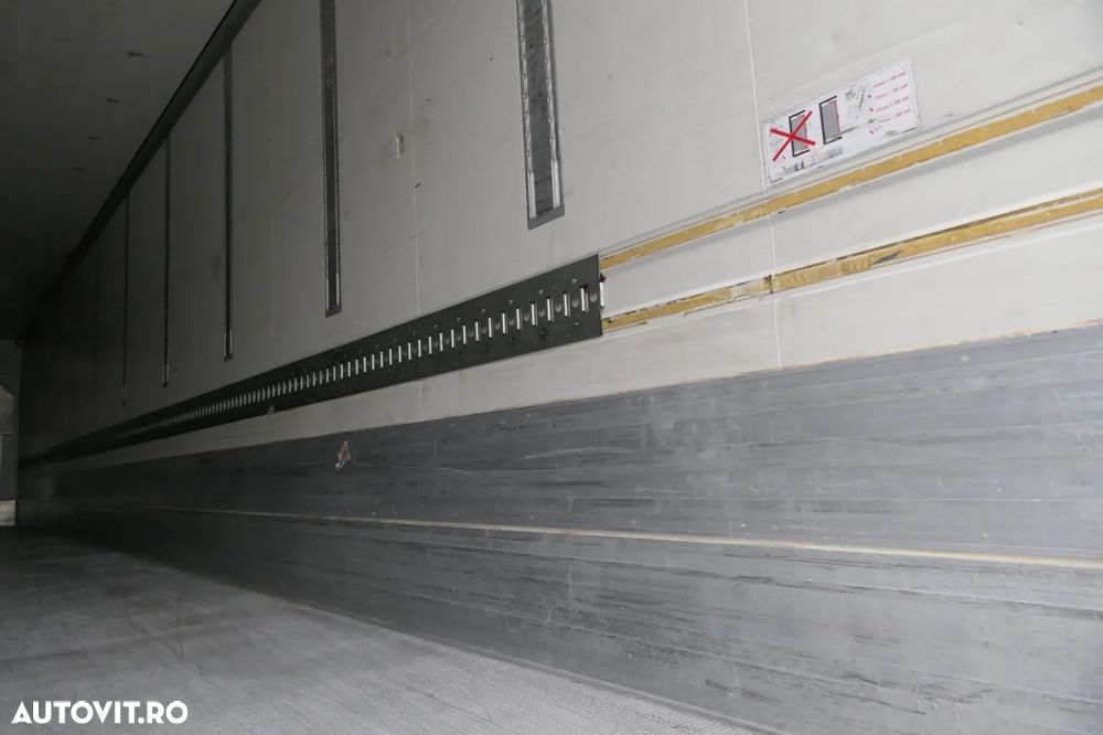 Krone FRIGIDER / 2017 / CARRIER VECTOR 1550 / DOPPELSTOCK / 6.000 MTH / AXIA LIFTATOR - 20