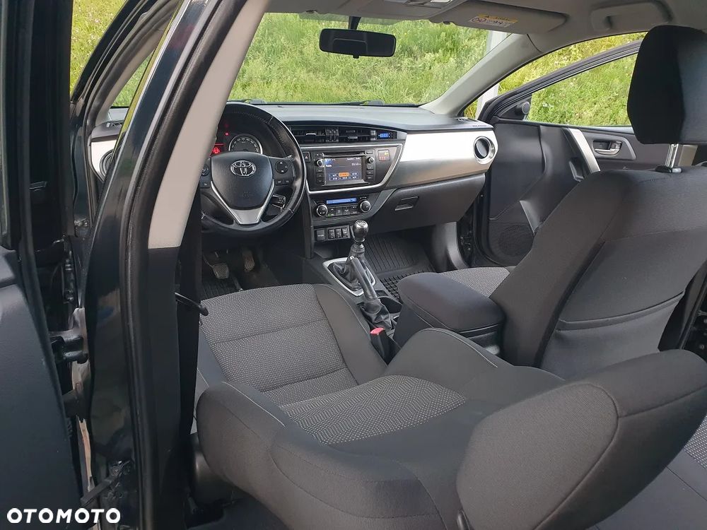 Toyota Auris 1.6 Valvematic START Edition - 15