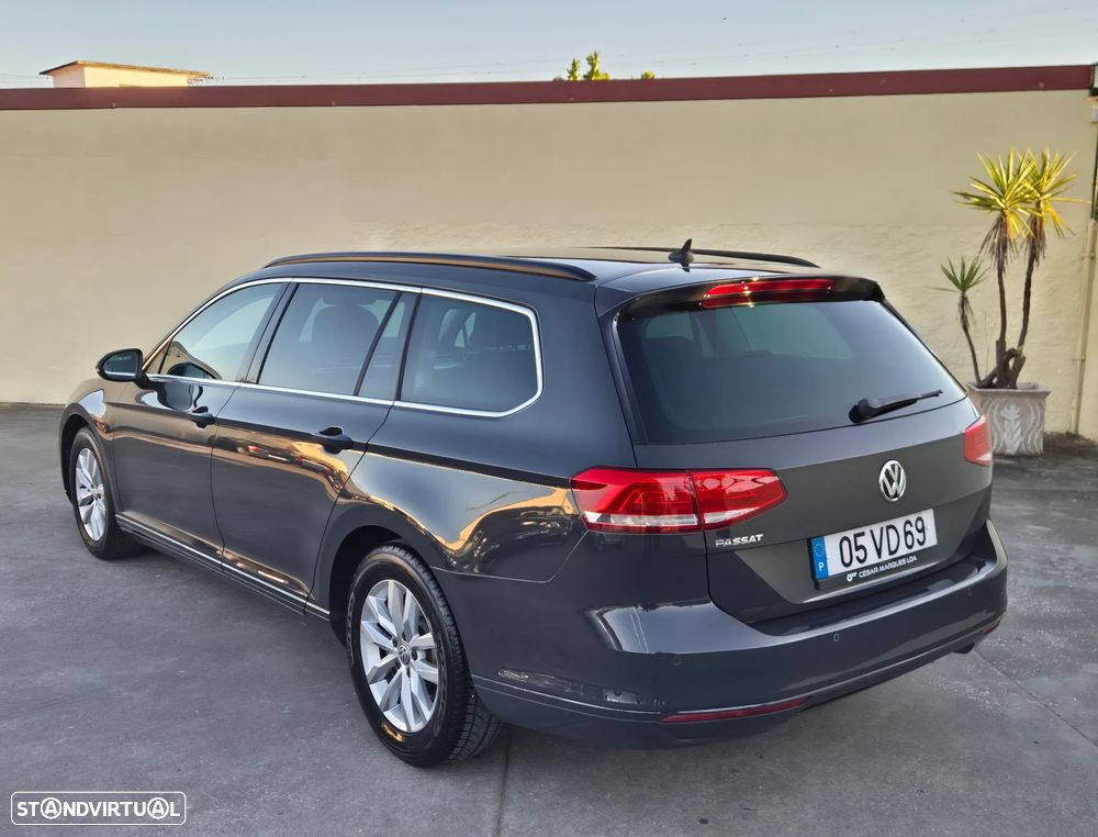 VW Passat Variant 2.0 TDI Confortline - 4
