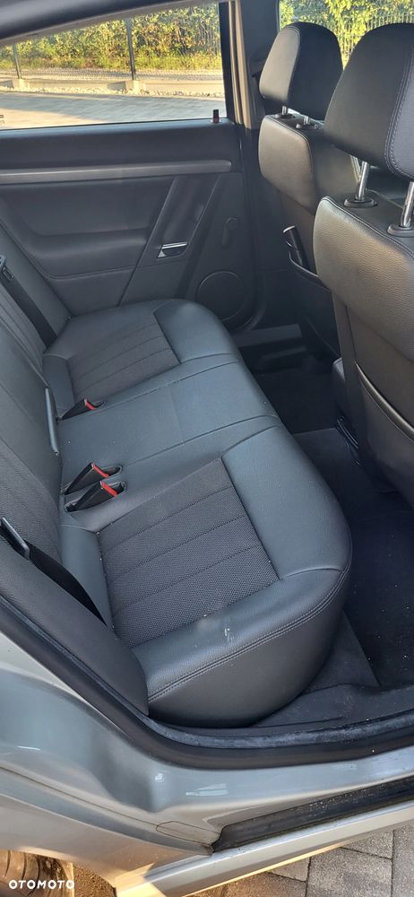 Opel Vectra 1.6 Business Executive - 11