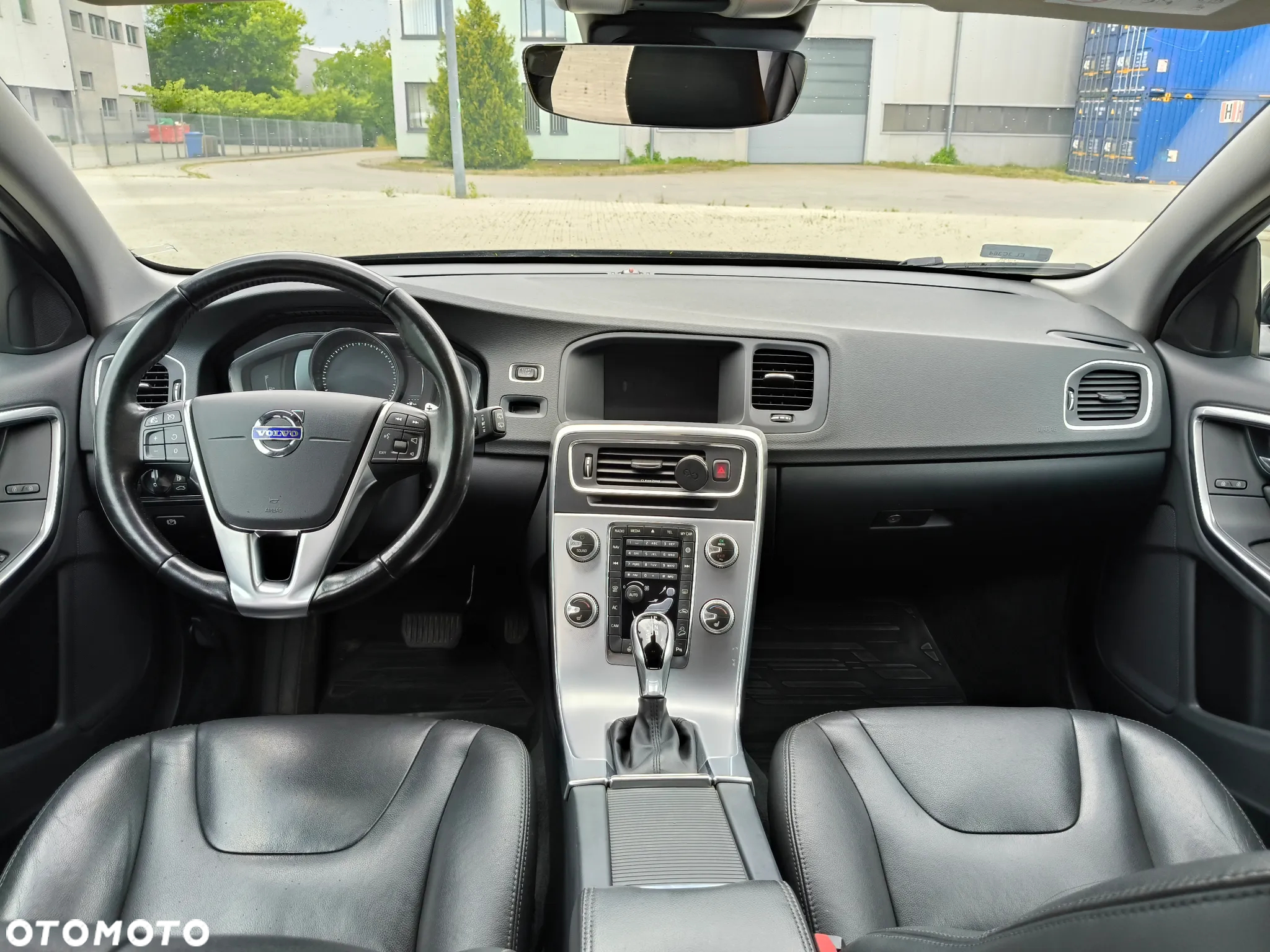 Volvo V60 Cross Country T5 AWD Summum - 8