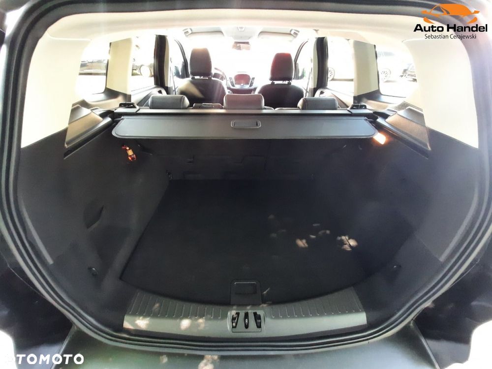 Ford Kuga 1.5 EcoBoost 2x4 Titanium - 15
