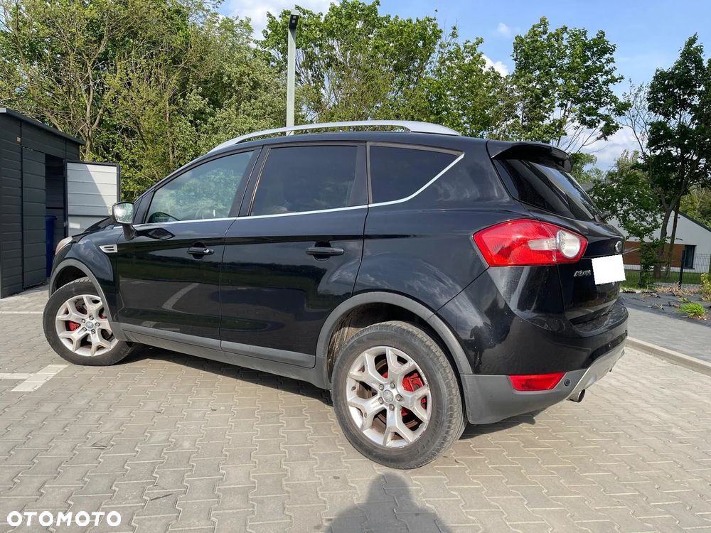 Ford Kuga - 32