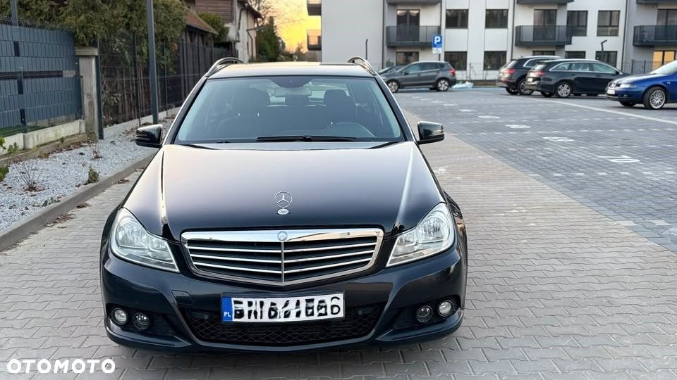 Mercedes-Benz Klasa C 200 CDI DPF BlueEFFICIENCY - 2