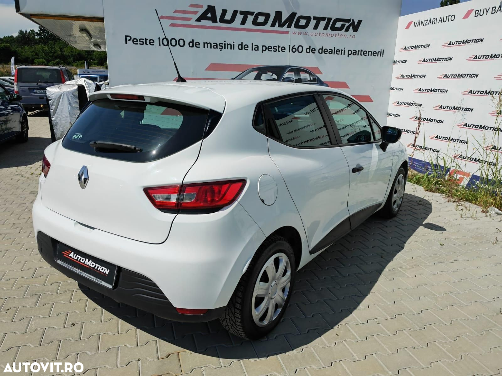 Renault Clio - 6