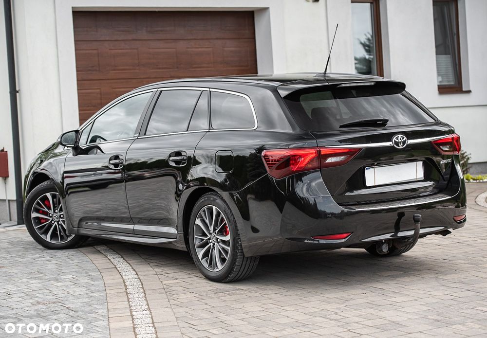 Toyota Avensis - 3