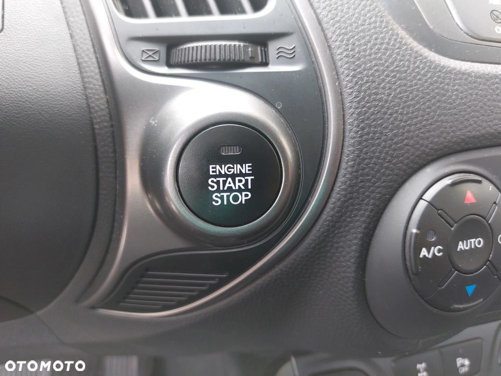 Hyundai ix35 2.0 CRDi Premium 4WD - 13
