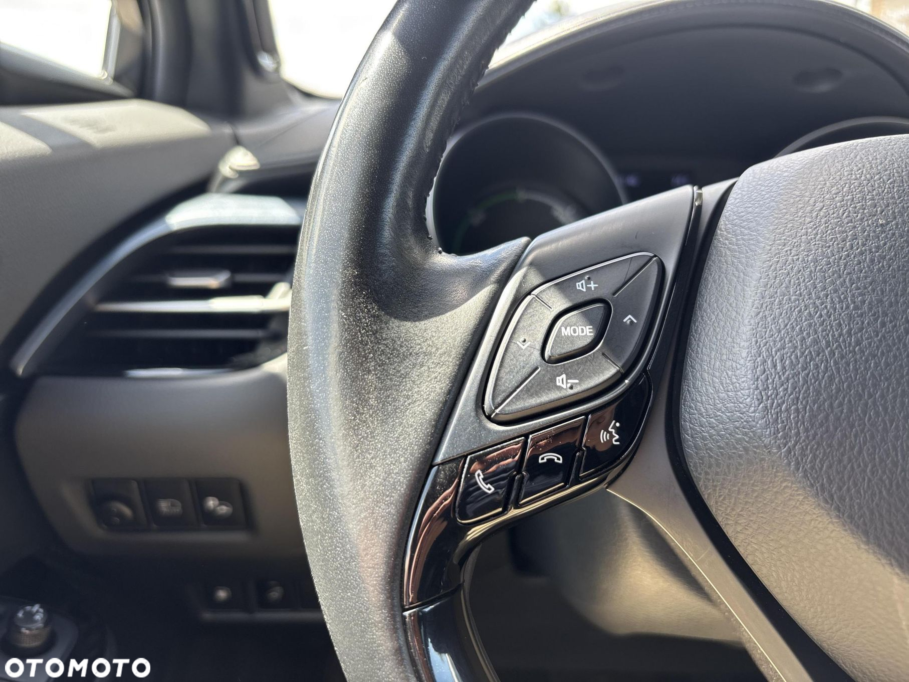 Toyota C-HR - 19