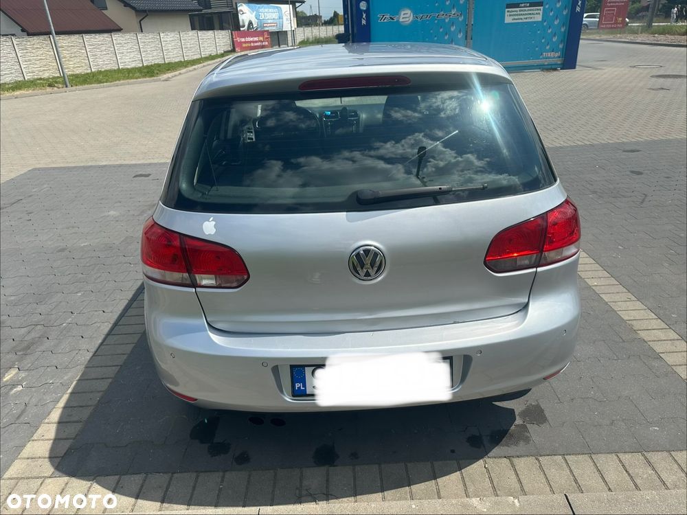 Volkswagen Golf 2.0 TDI Comfortline - 4