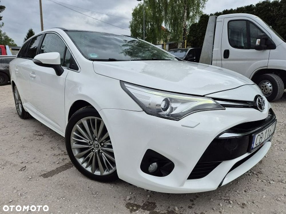 Toyota Avensis - 6