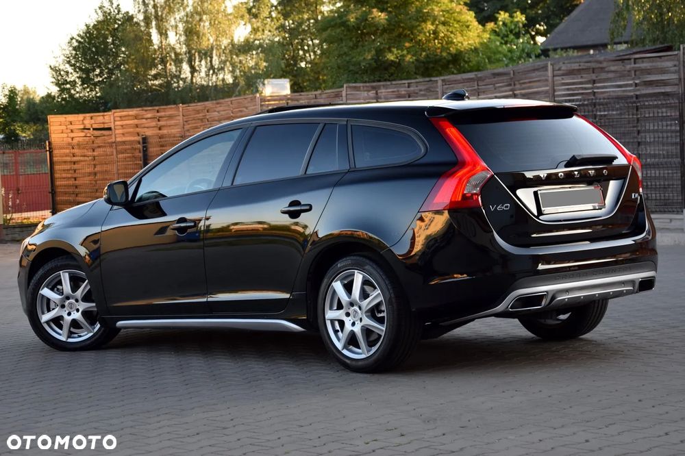 Volvo V60 D4 Edition Pro - 5